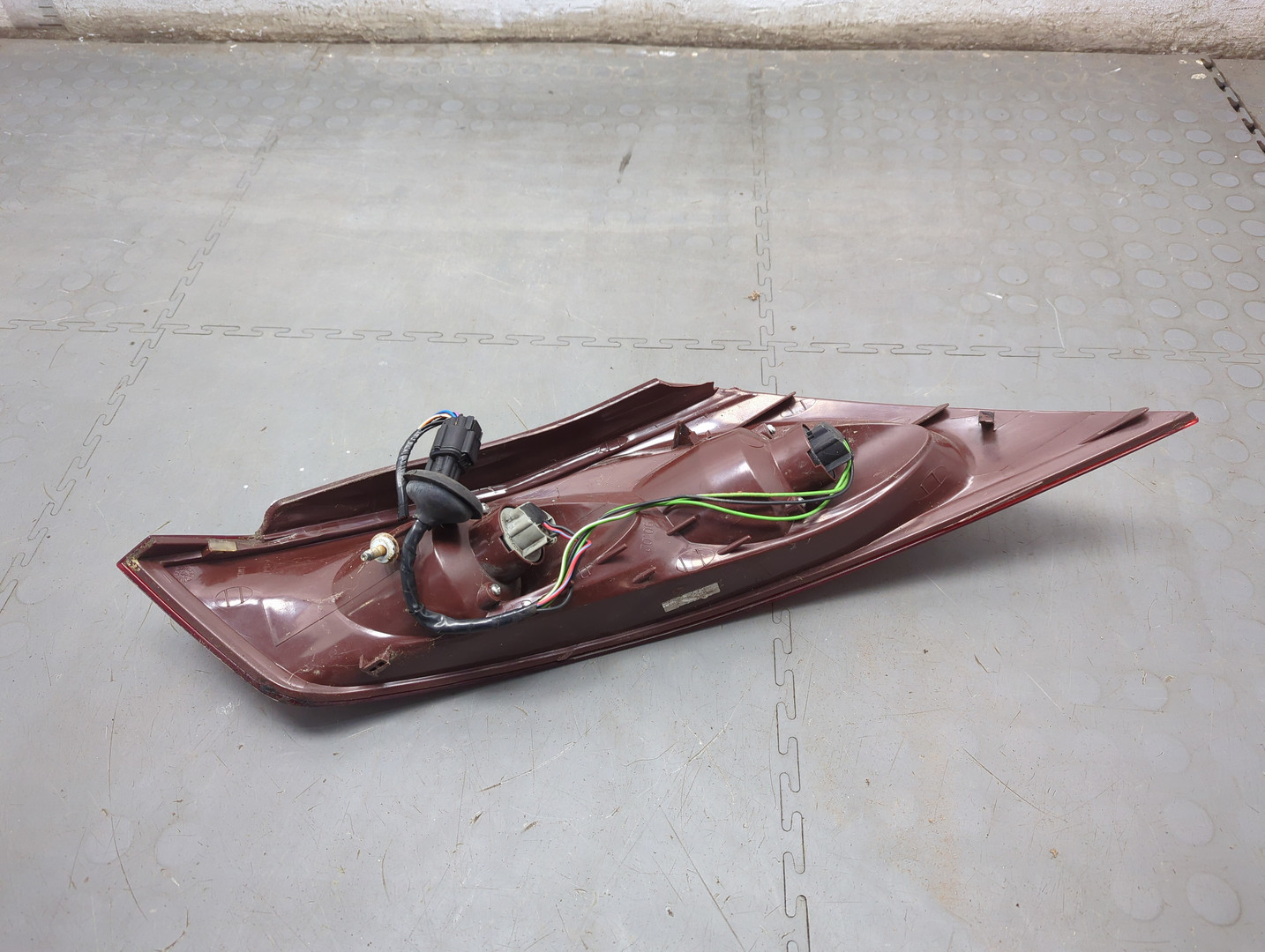 Фонарь задний левый