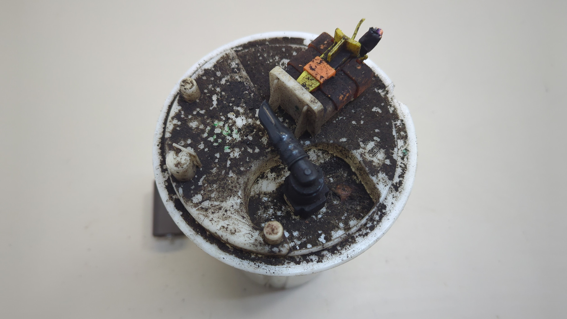 Насос топливный электрический