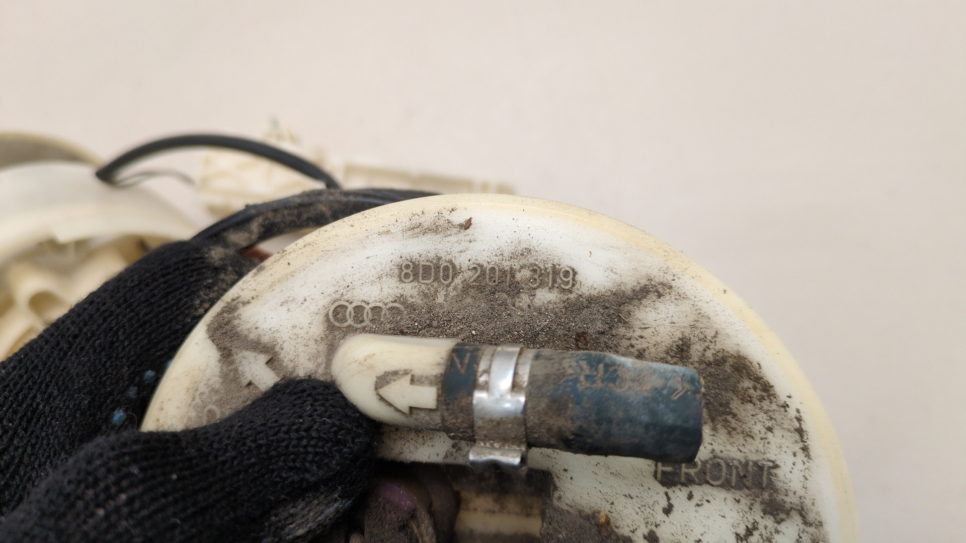 Насос топливный электрический