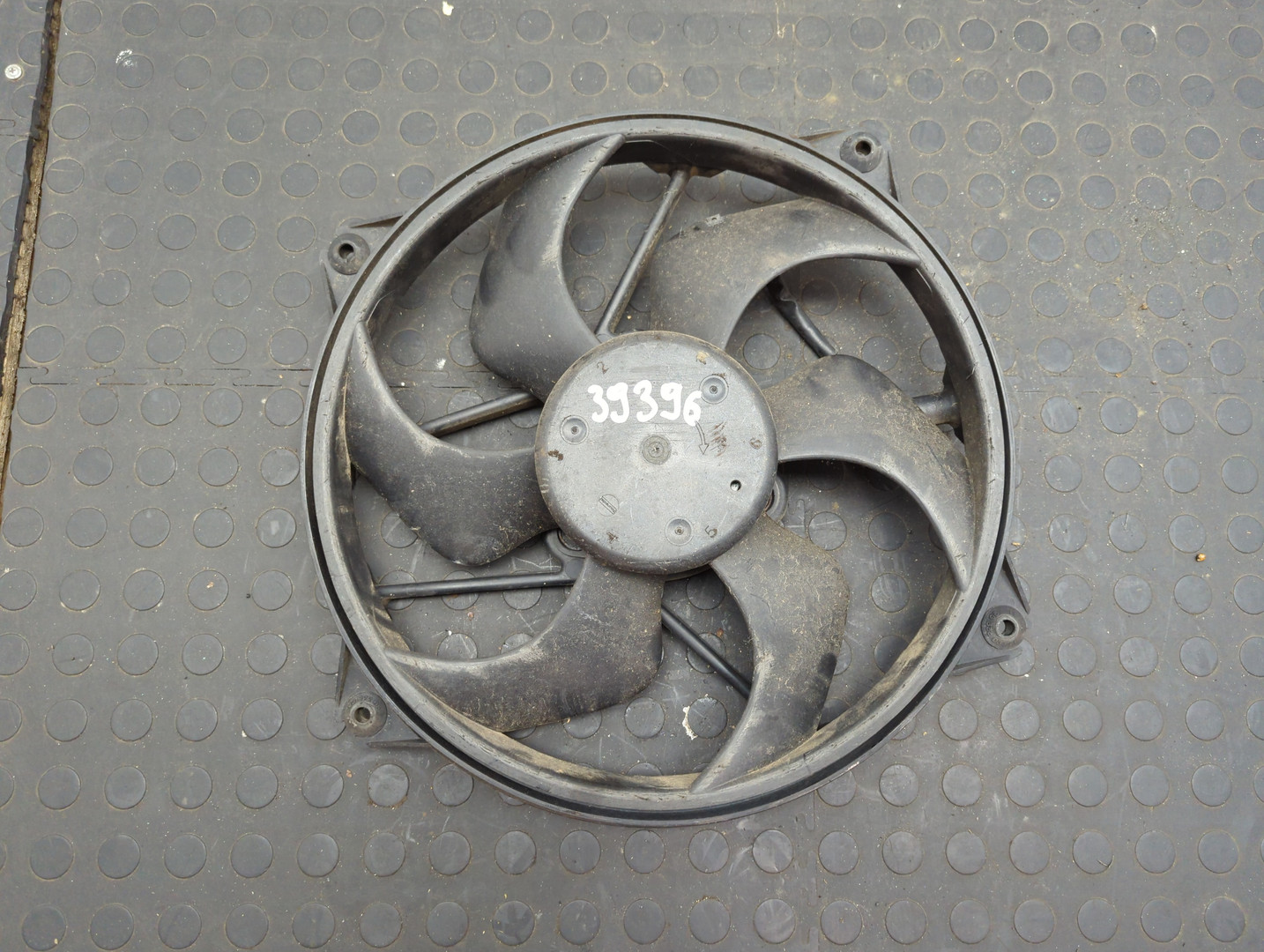 Вентилятор радиатора