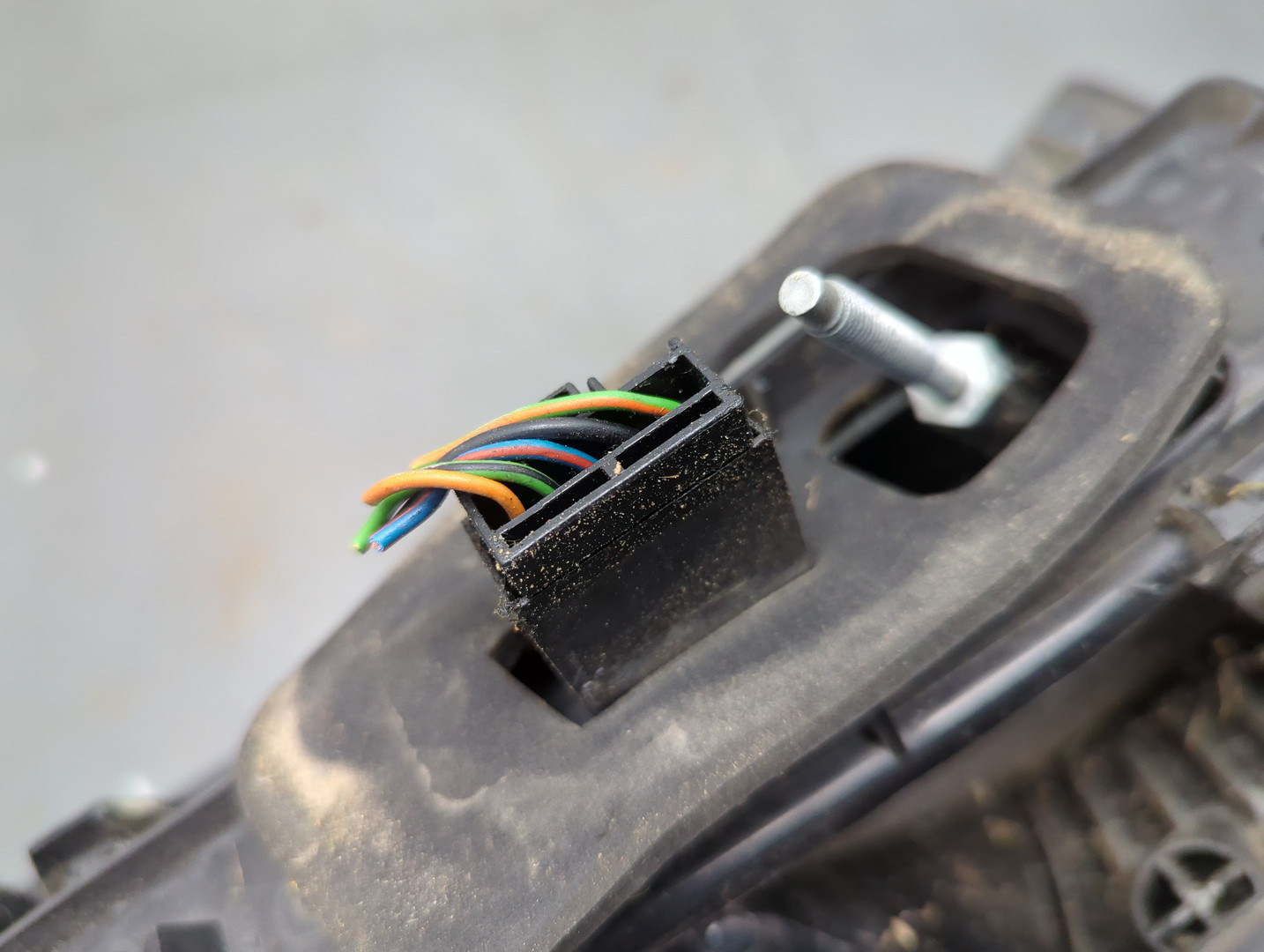 Фонарь задний правый