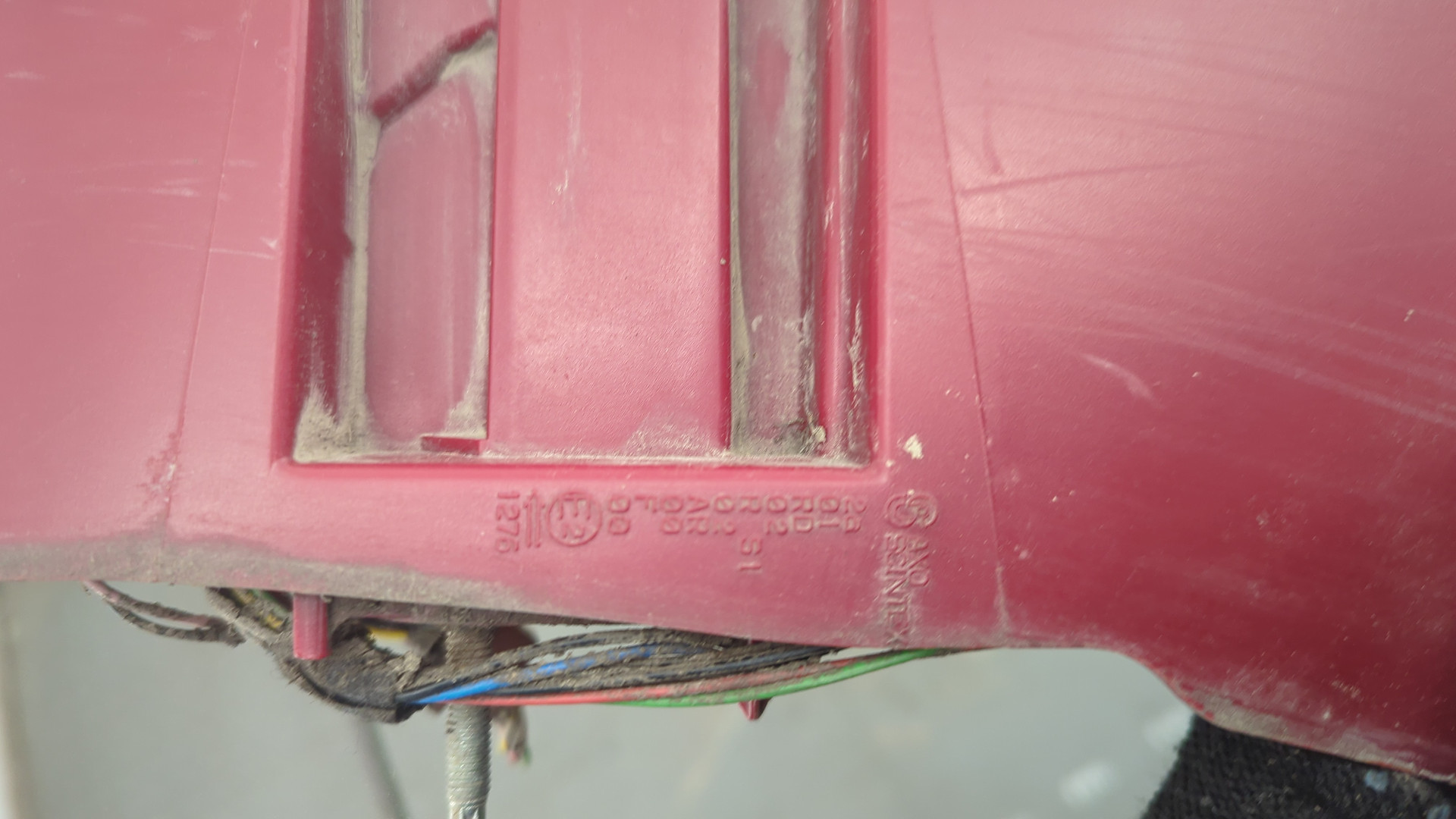 Фонарь задний левый