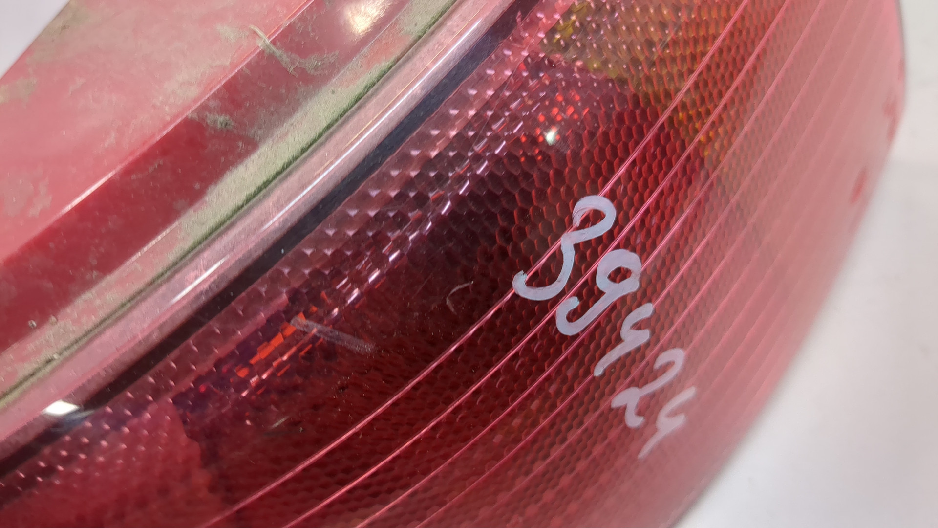 Фонарь задний левый