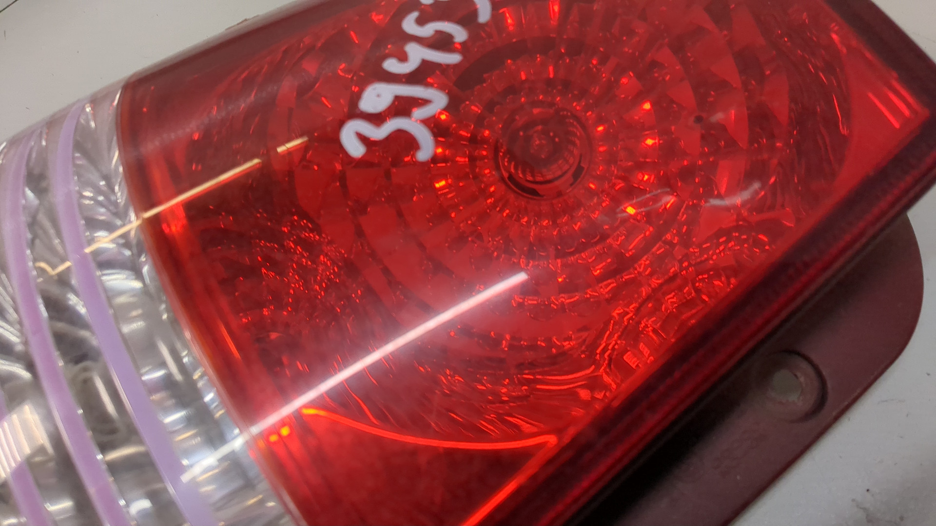 Фонарь задний левый