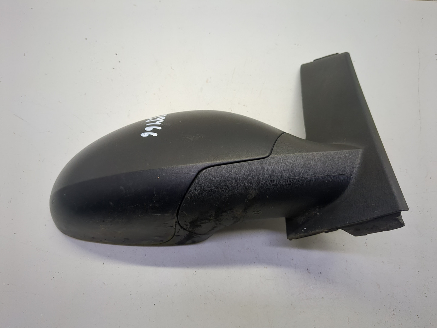 Зеркало правое электрическое