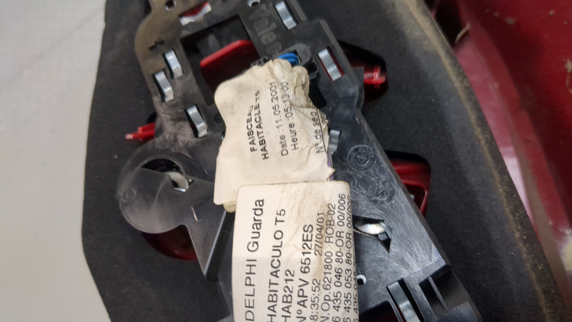 Фонарь задний левый