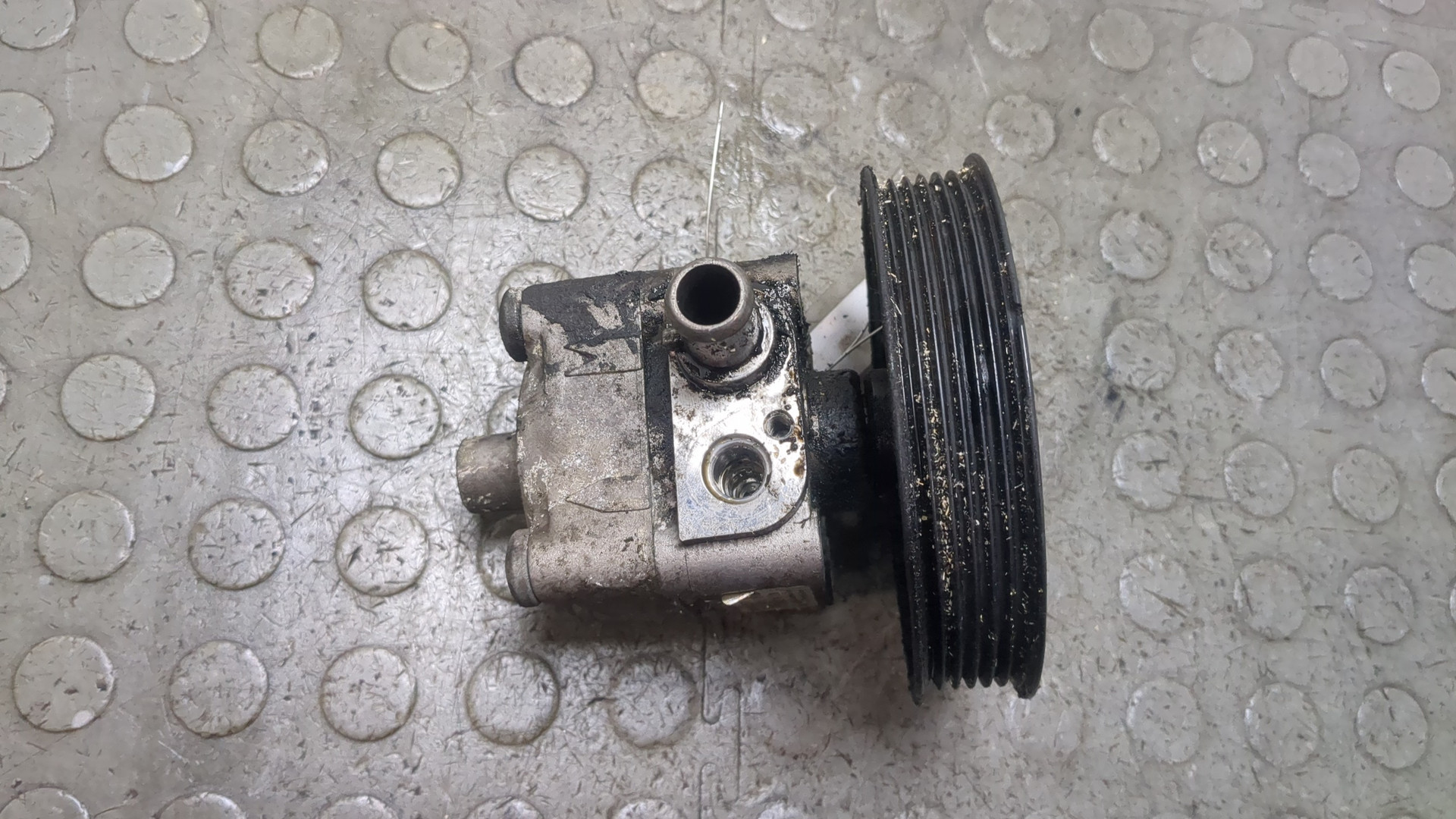 Насос ГУР (гидроусилитель руля)