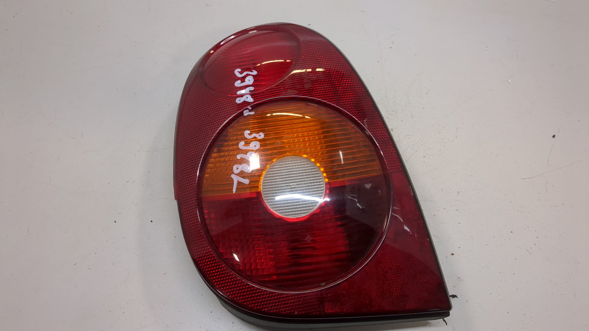 Фонарь задний левый