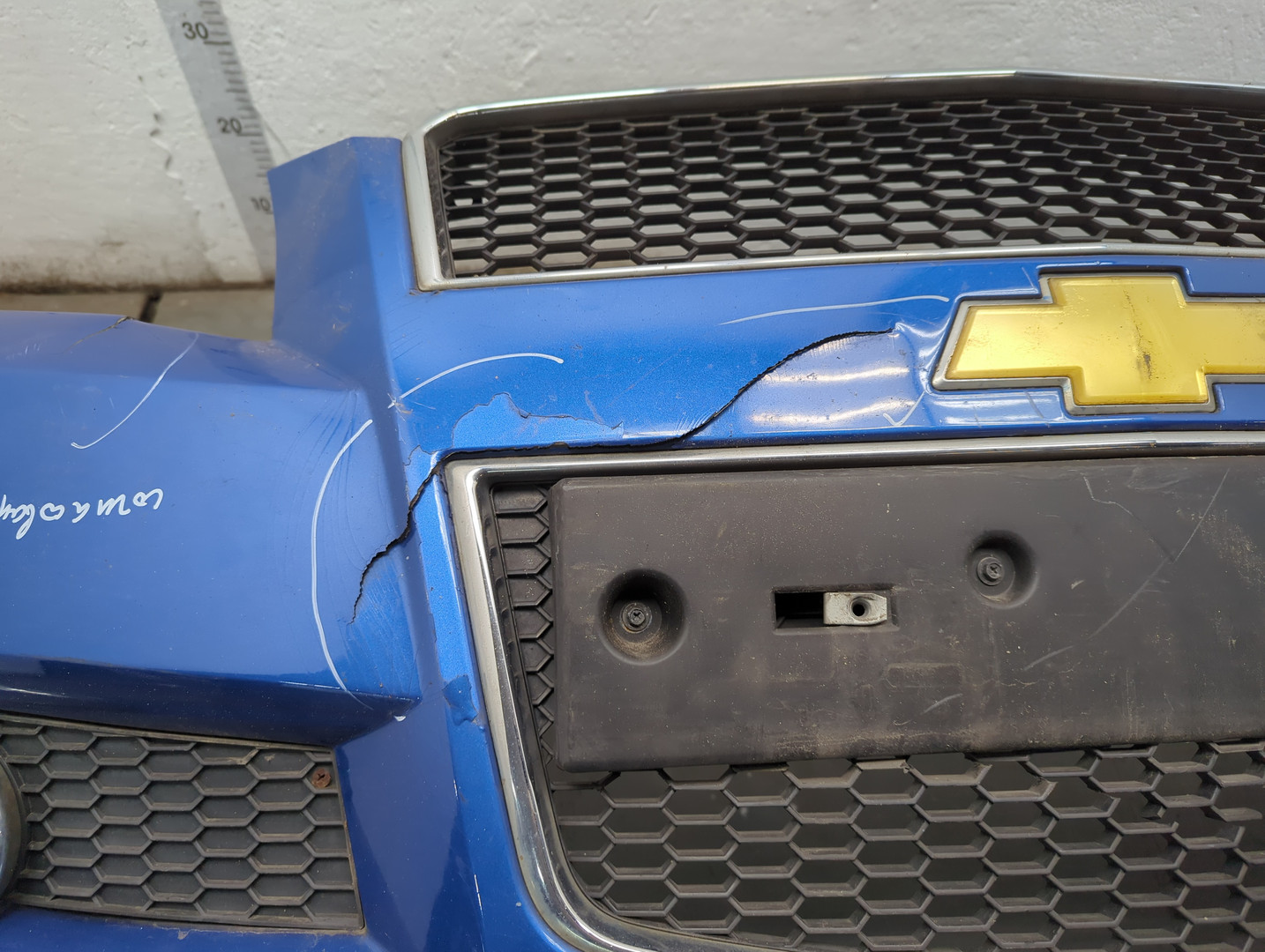 Бампер передний