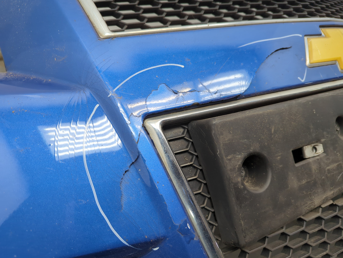 Бампер передний