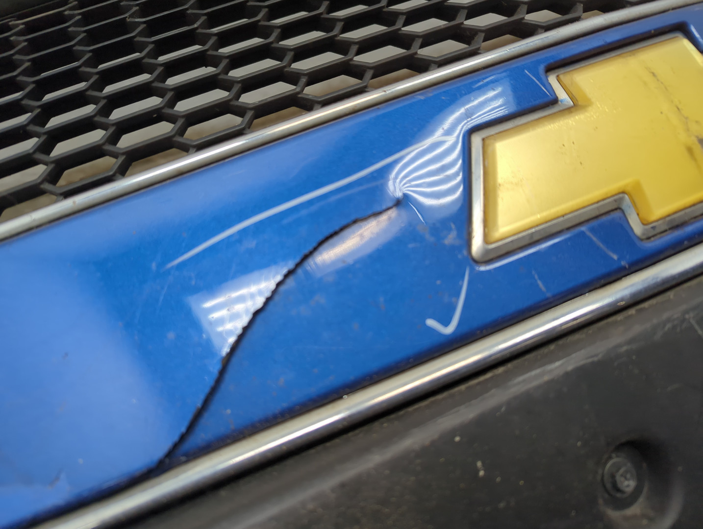 Бампер передний