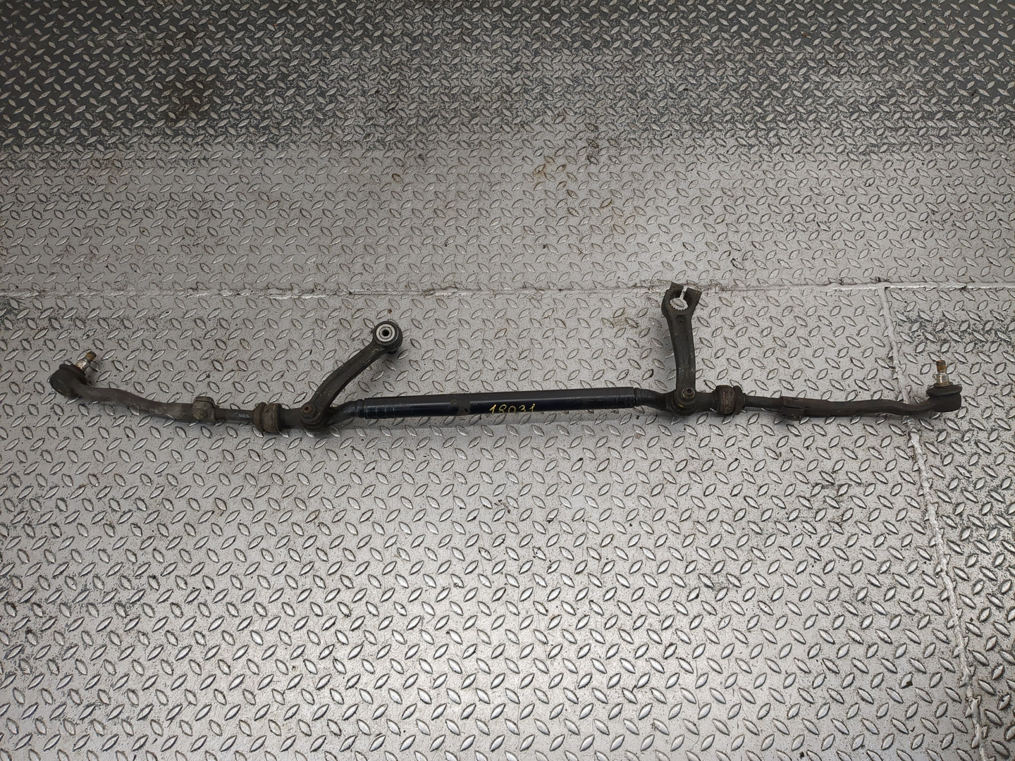 Тяга рулевая