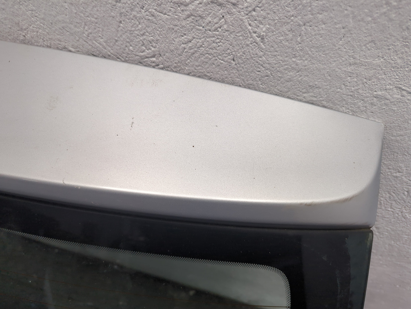 Дверь багажника