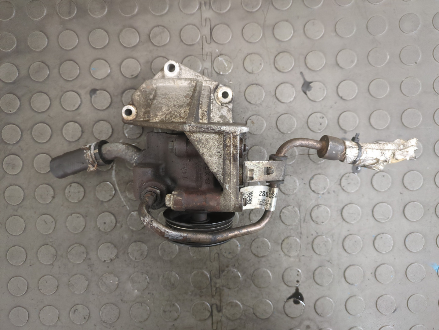 Насос ГУР (гидроусилитель руля)