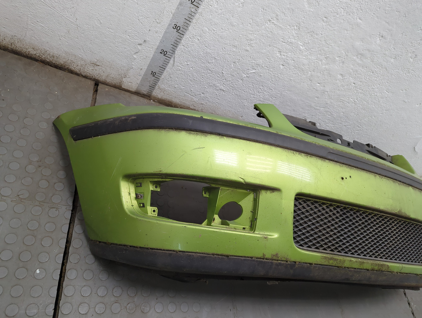 Бампер передний