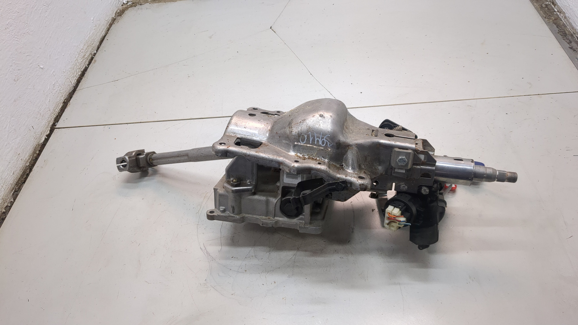 Серводвигатель рулевой рейки