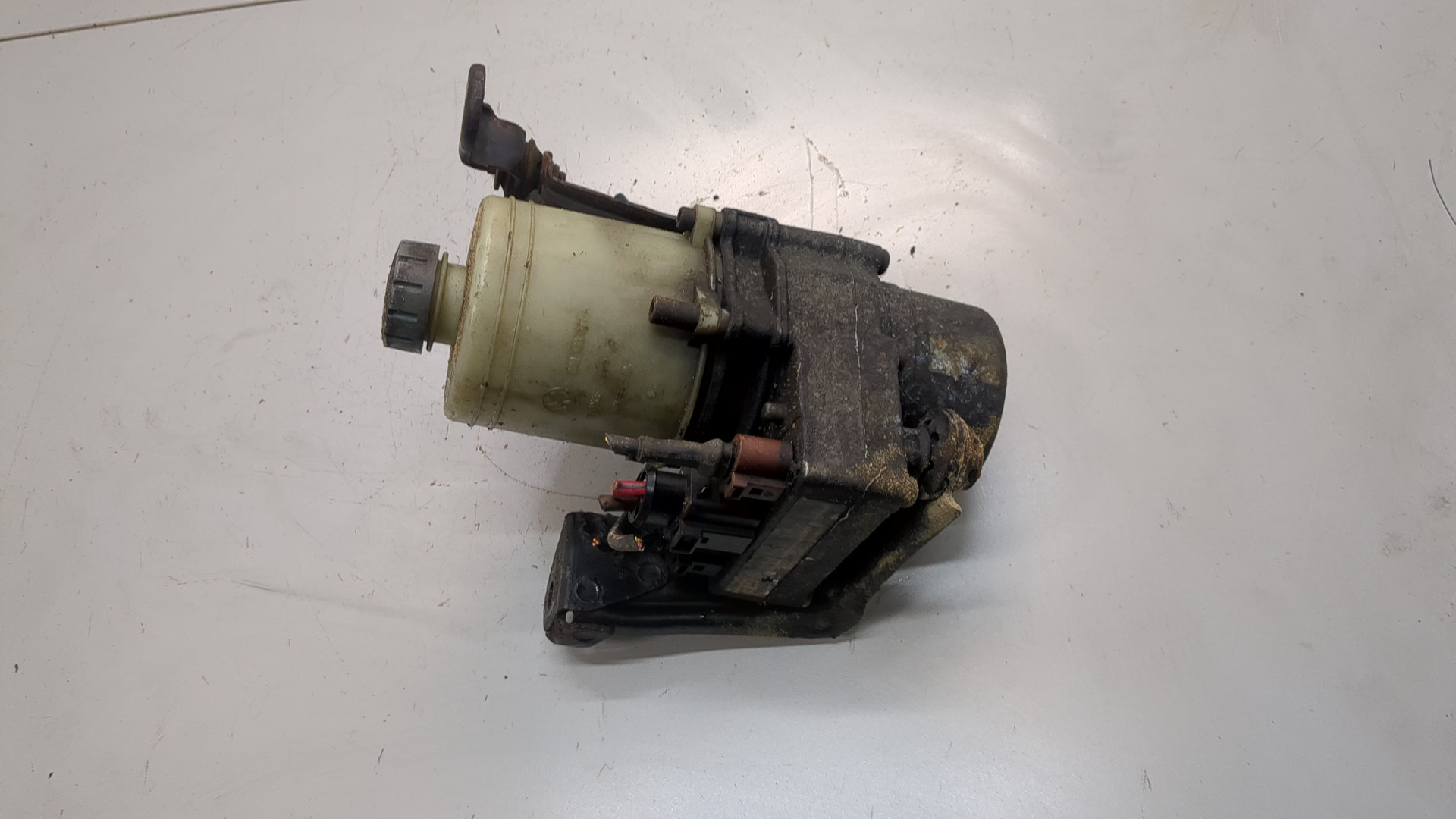 Насос ГУР (гидроусилитель руля)