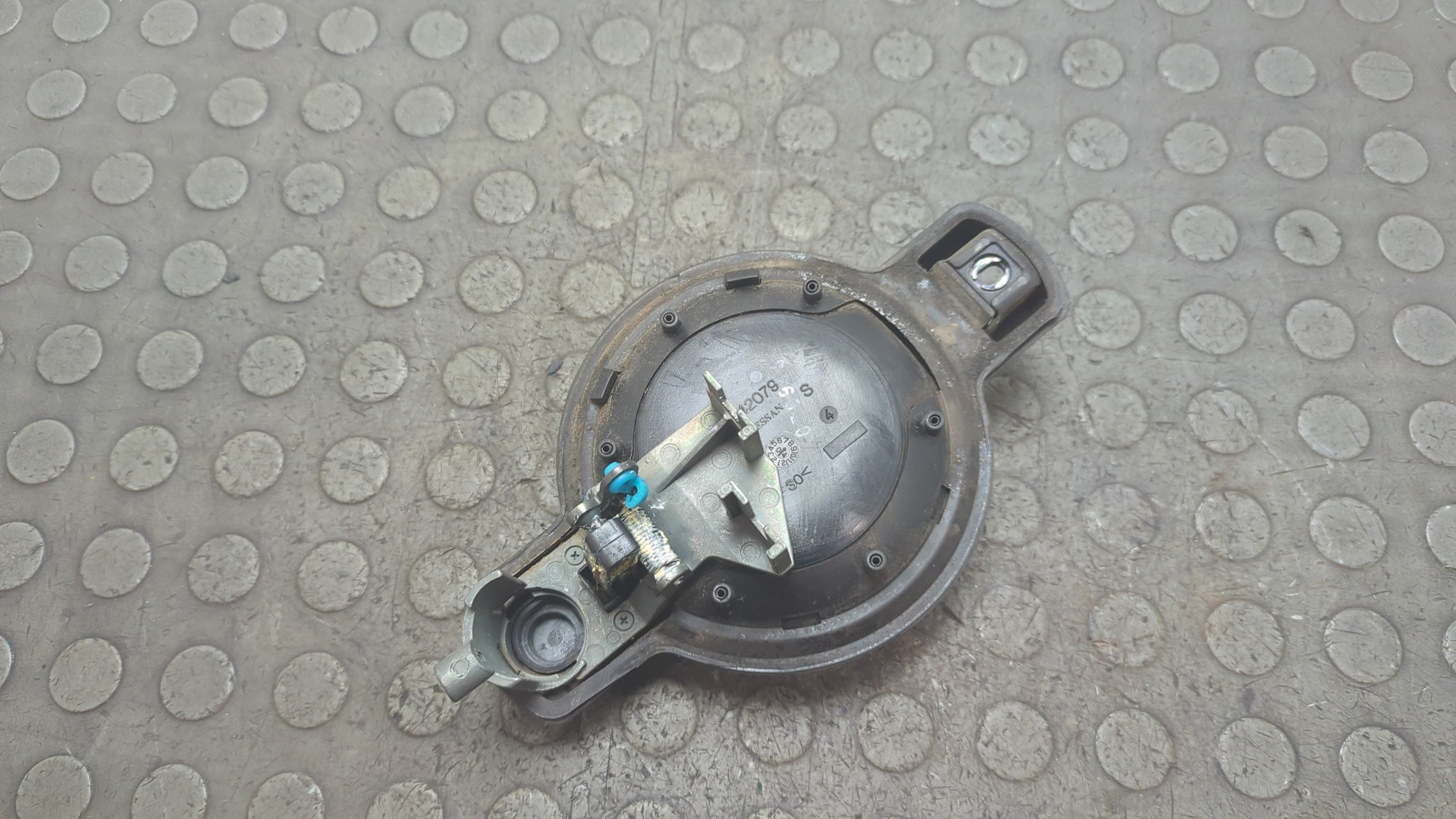 Ручка двери задней наружная правая