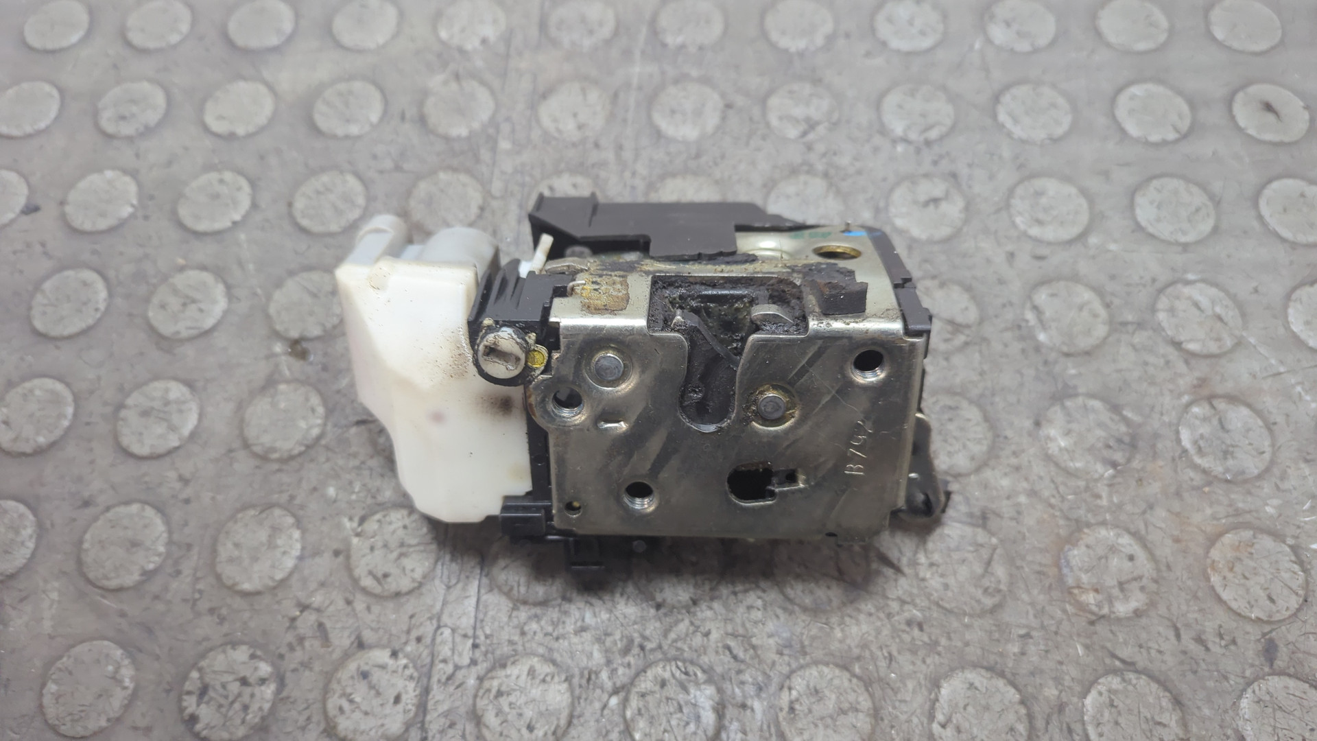 Замок двери сдвижной