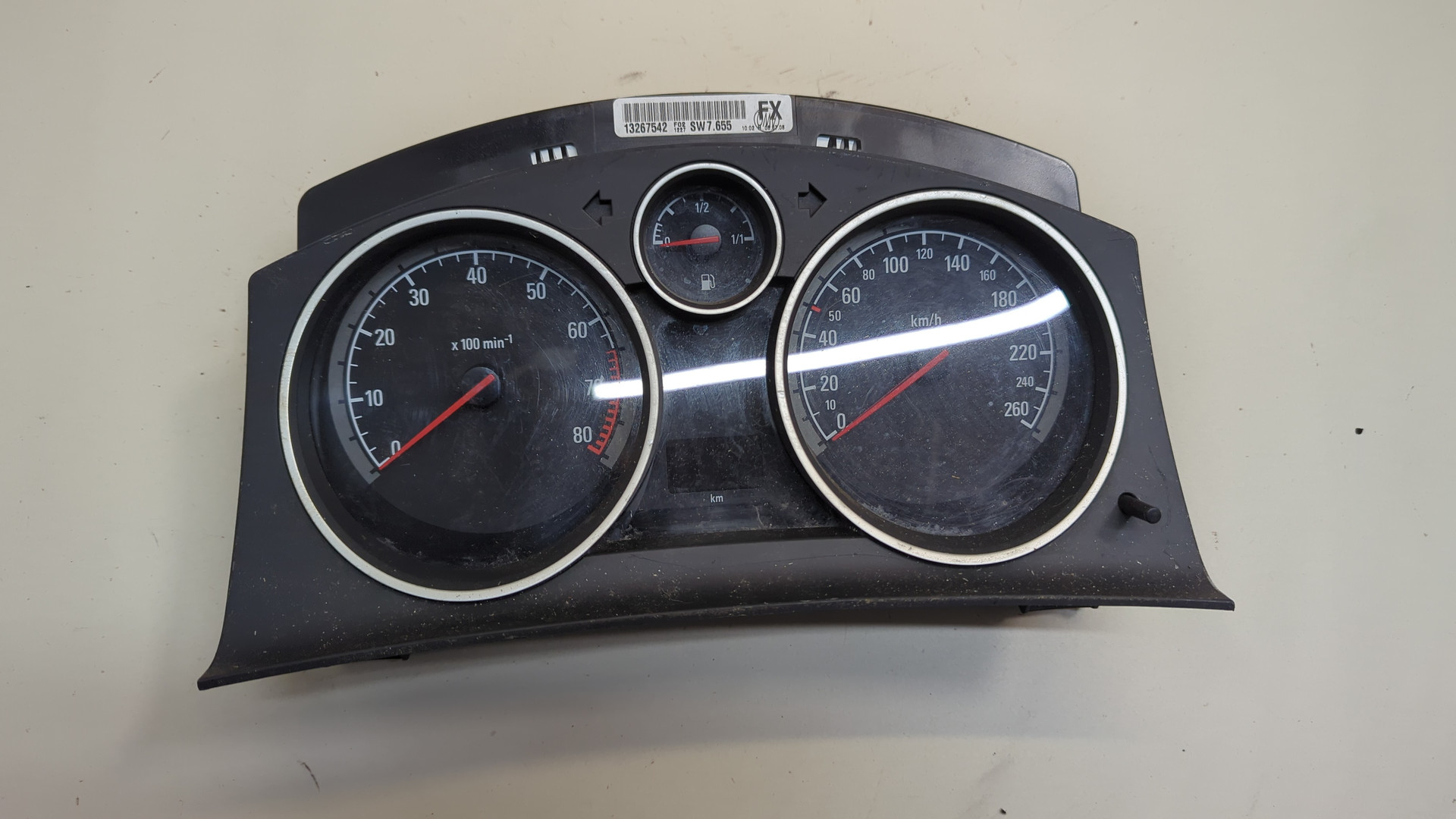 Панель приборов