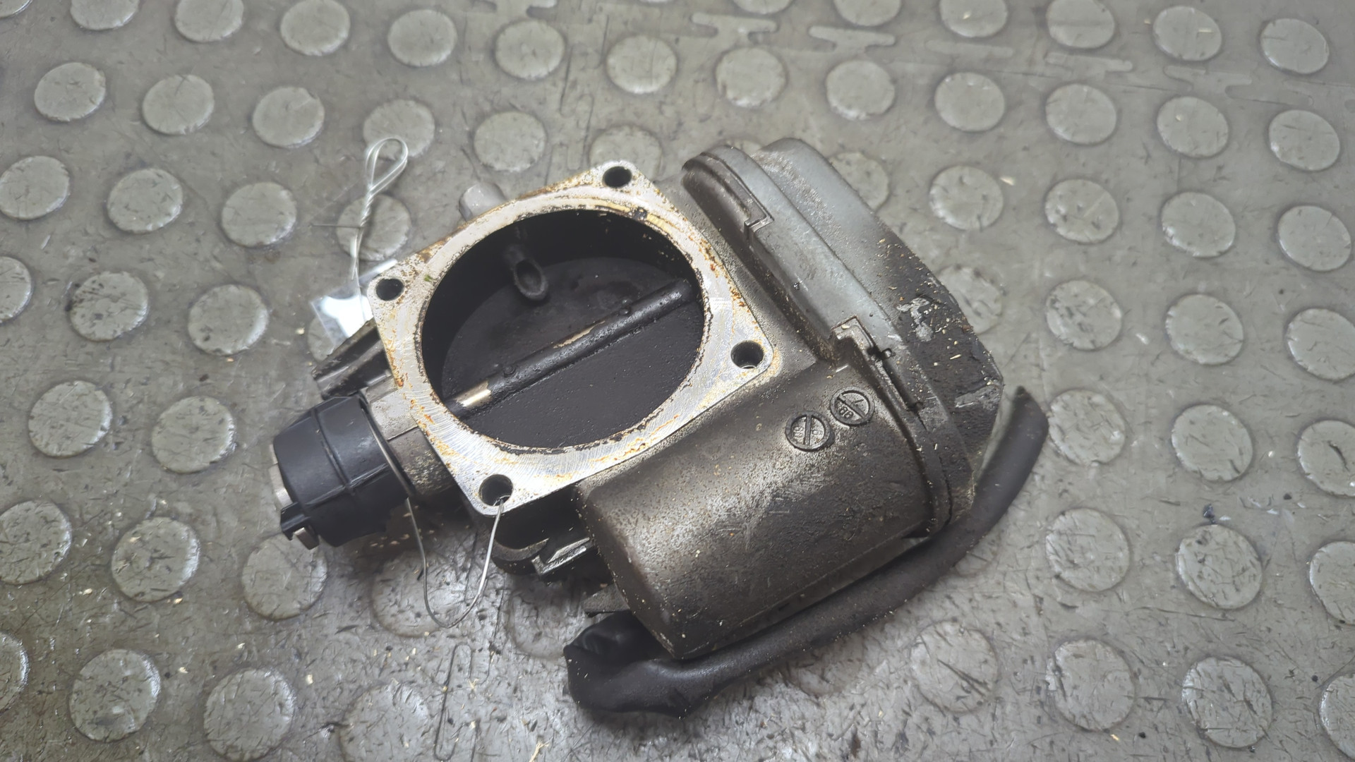 Заслонка дроссельная электрическая