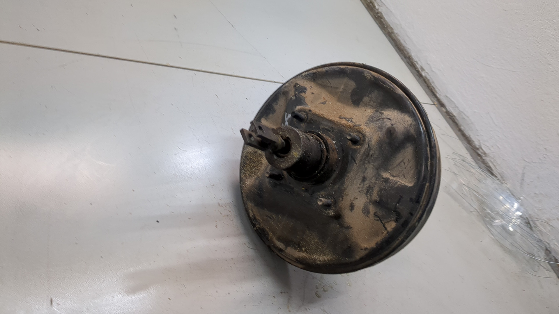 Цилиндр тормозной главный