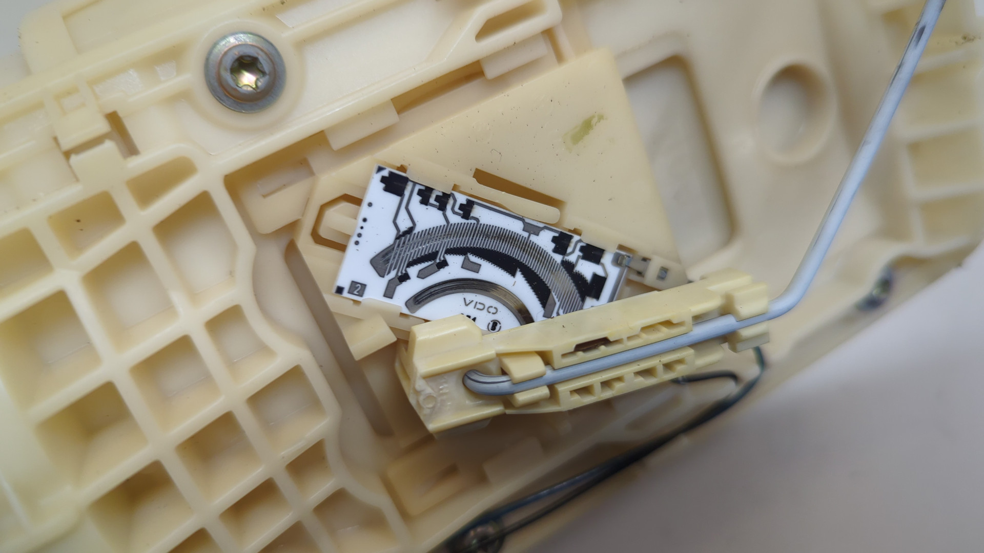 Насос топливный электрический