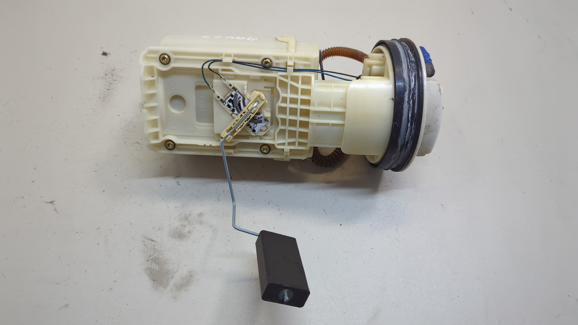 Насос топливный электрический