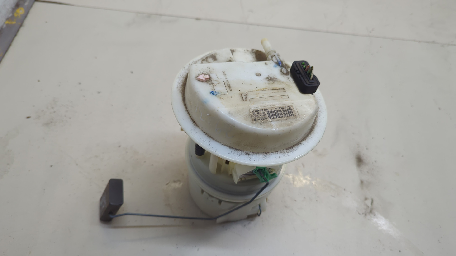 Насос топливный электрический