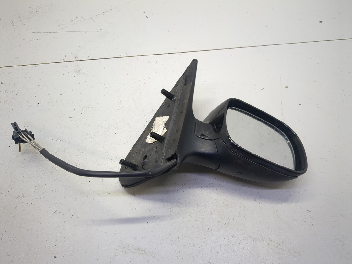 Зеркало правое электрическое