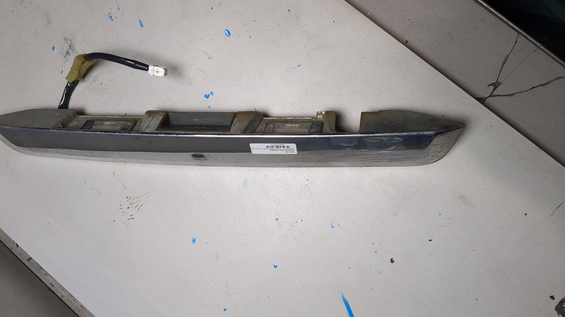 Фонарь подсветки номера