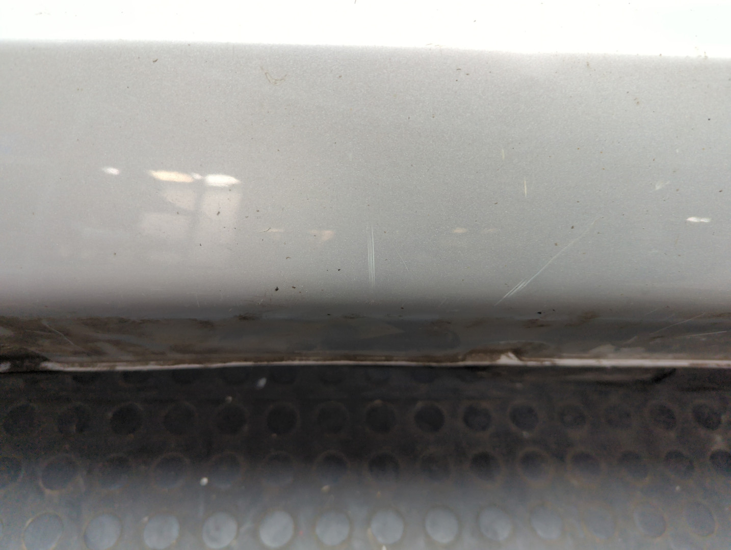 Бампер задний