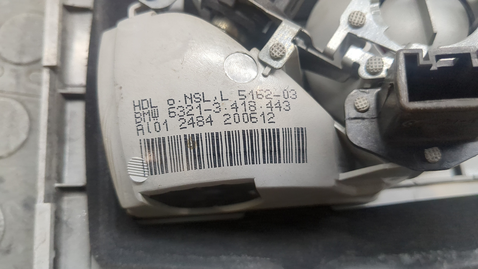 Фонарь задний внутренний правый