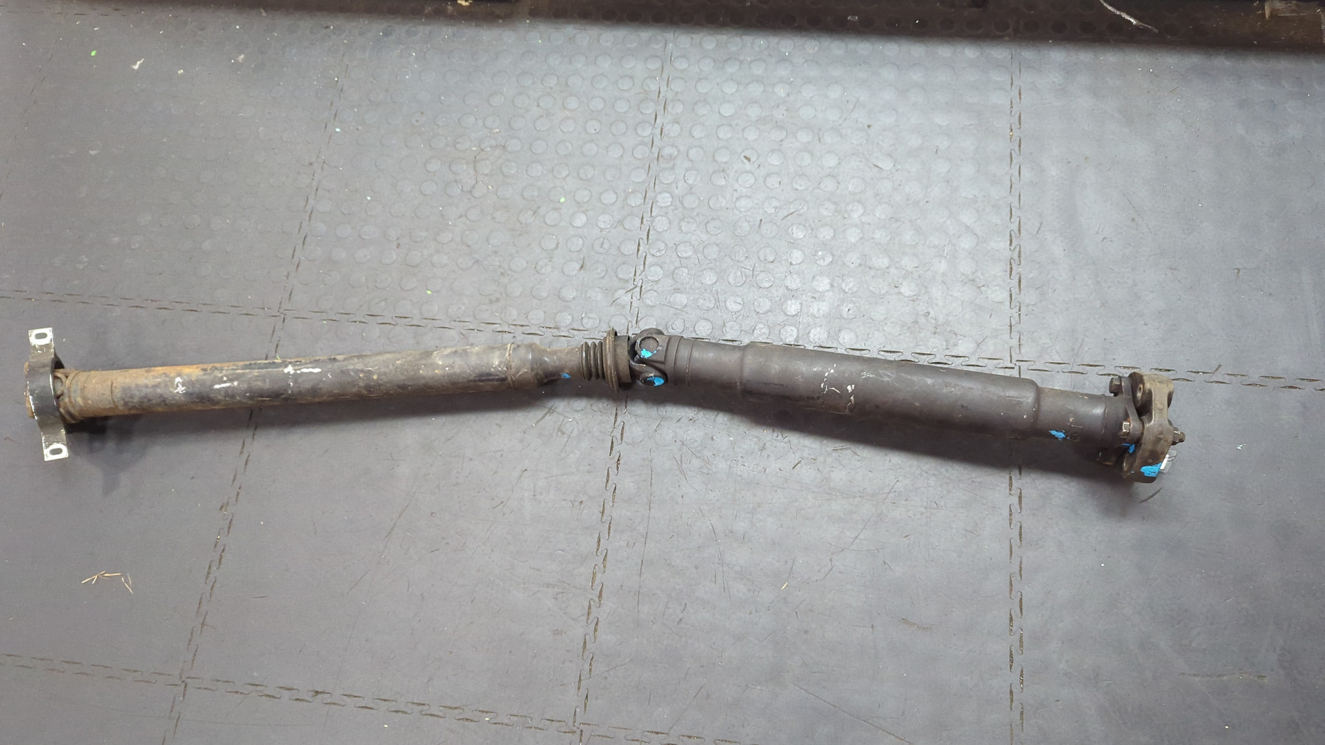 Вал карданный задний