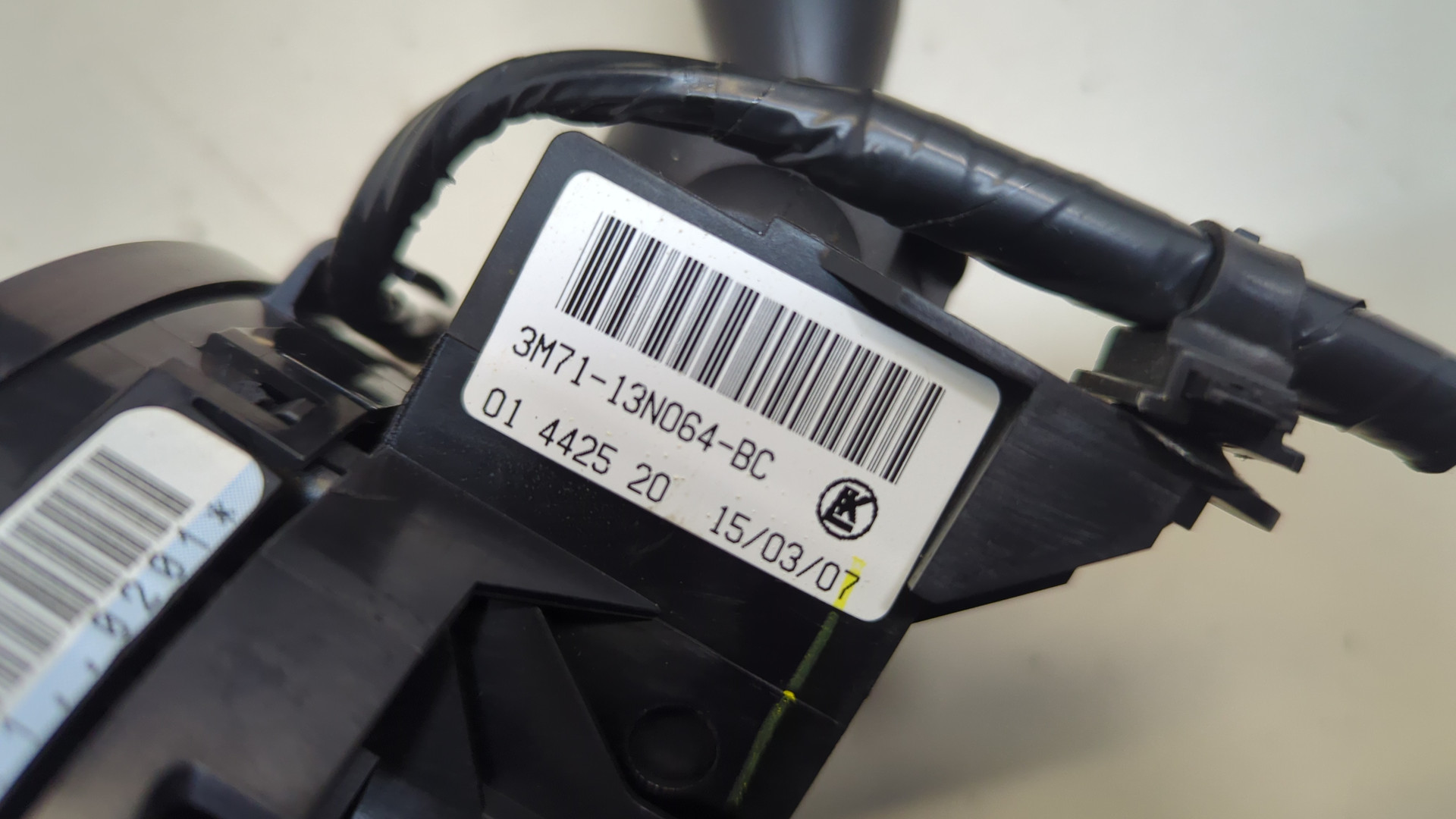 Переключатель подрулевой