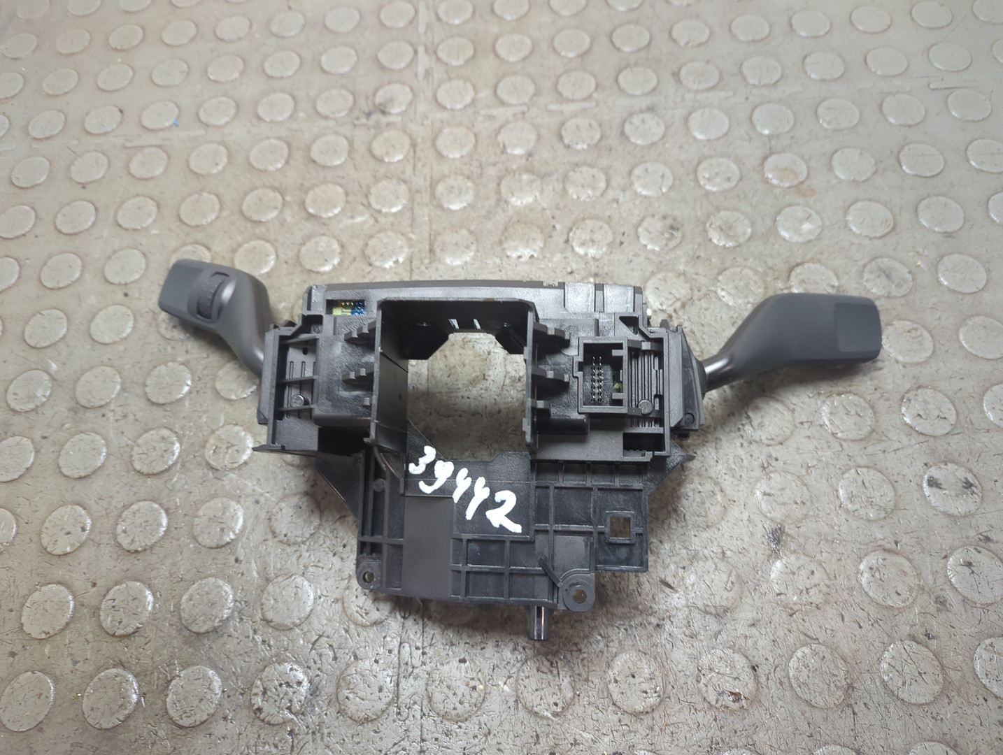 Переключатель подрулевой