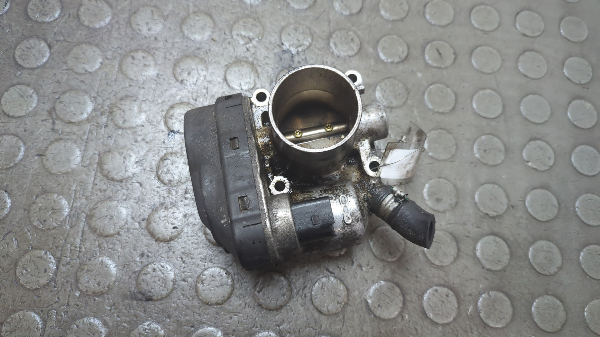 Заслонка дроссельная электрическая