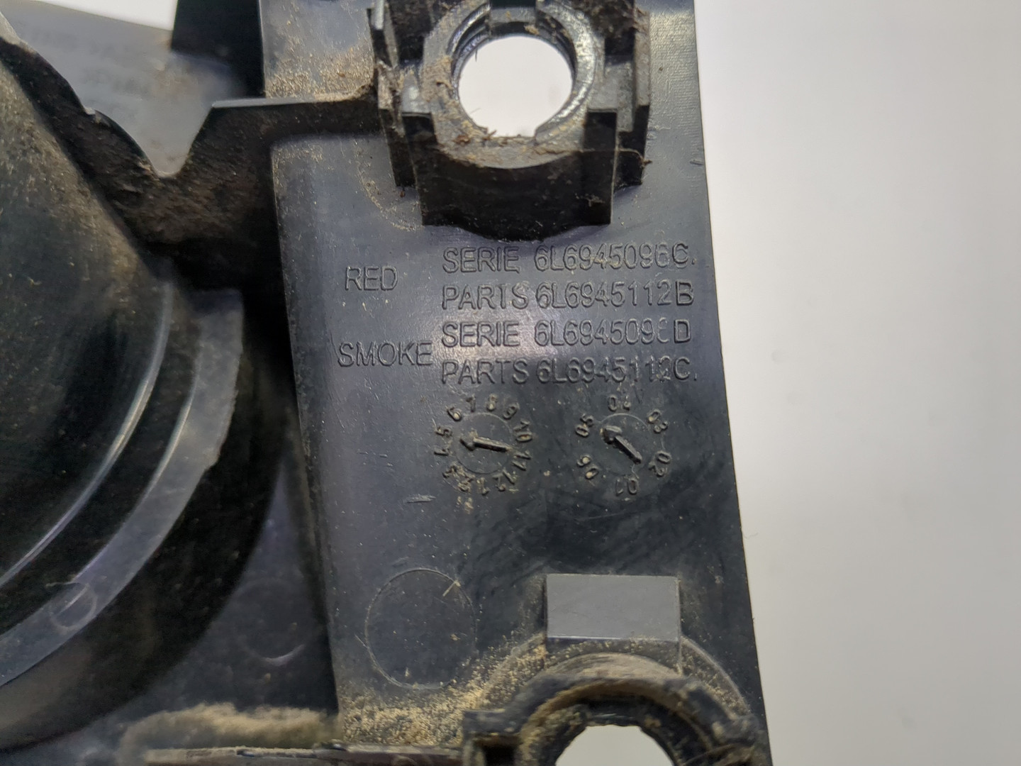 Фонарь задний правый