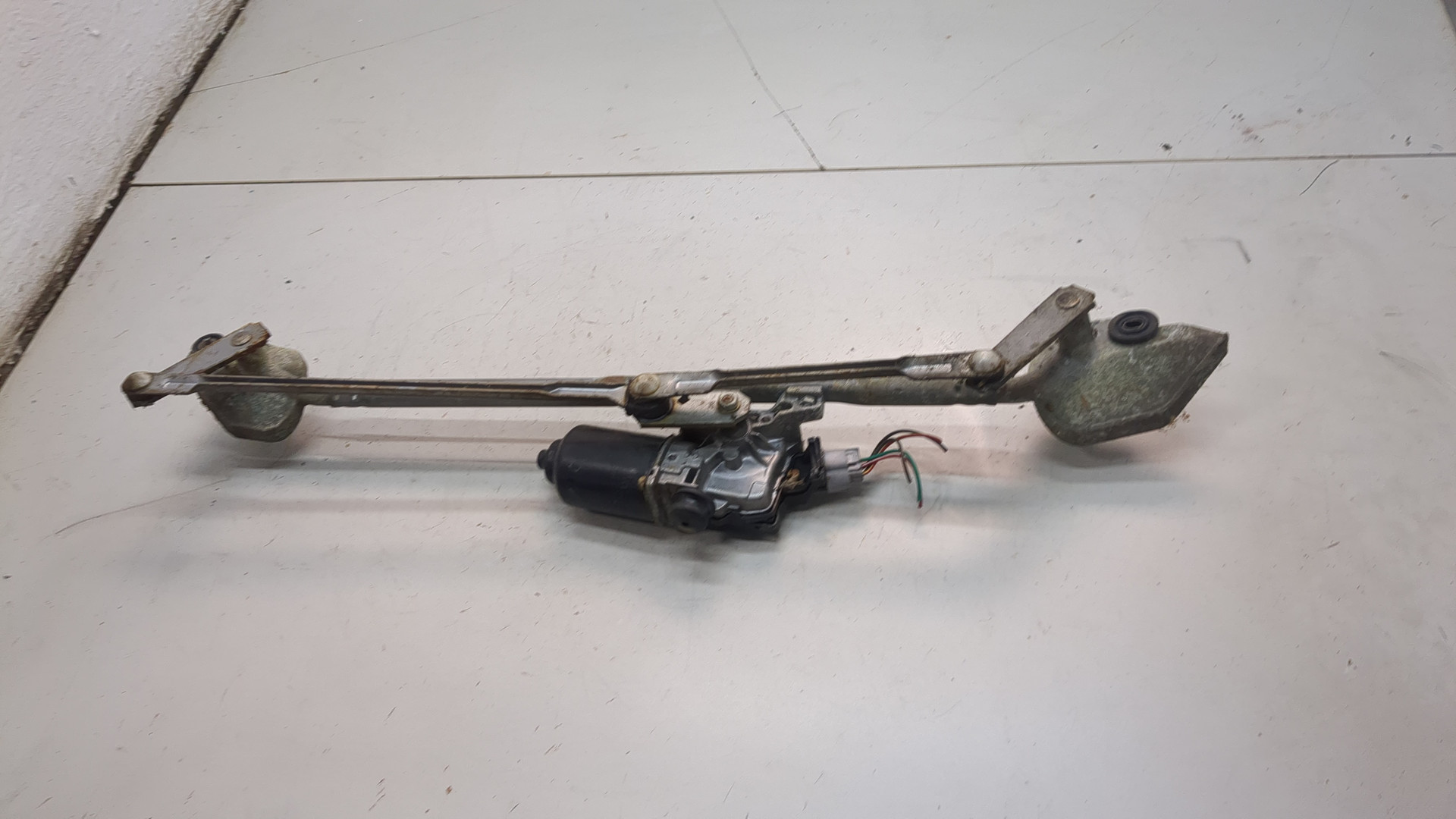 Трапеция стеклоочистителей