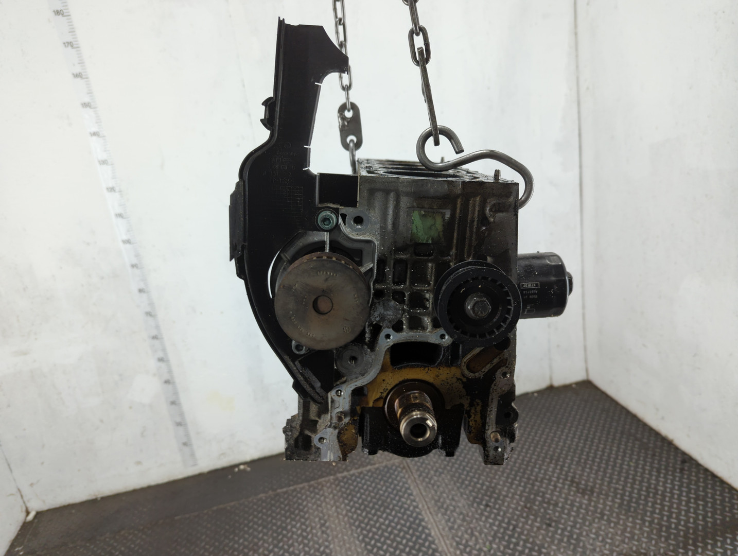 Блок двигателя