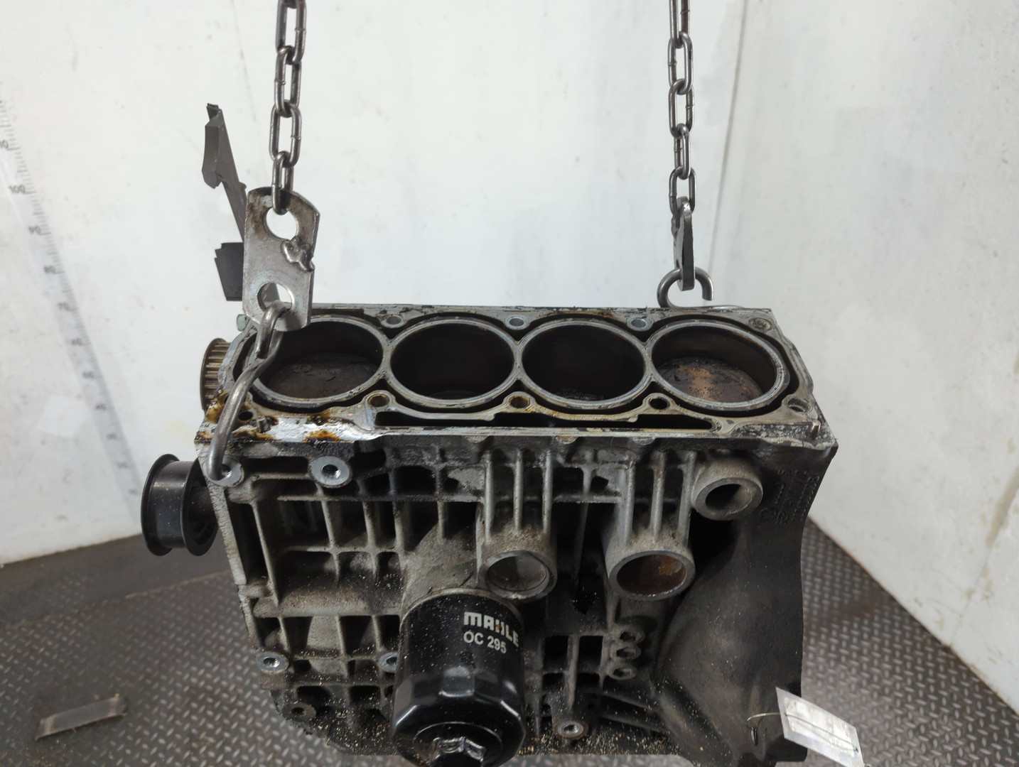 Блок двигателя