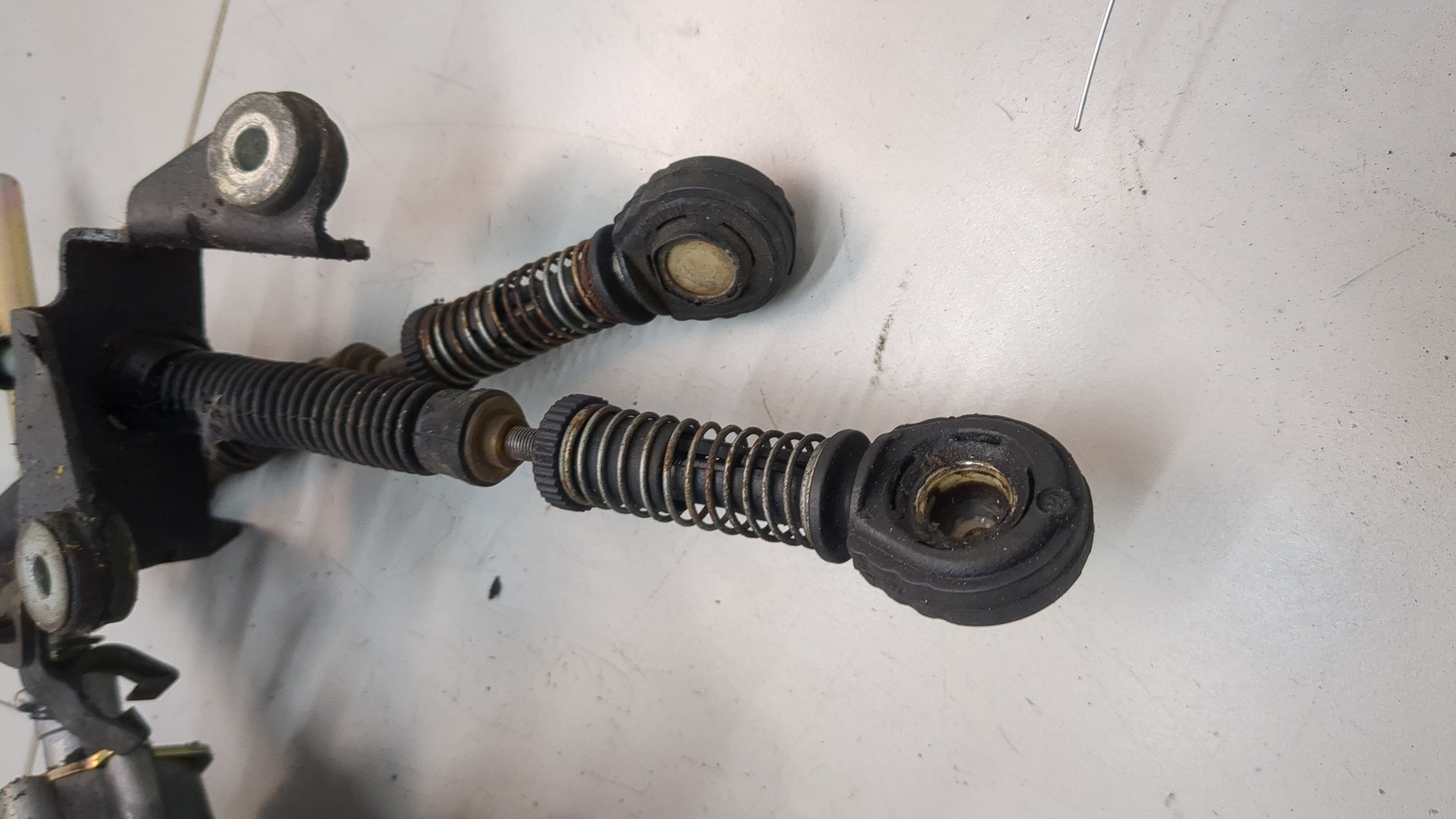 Кулиса МКПП / АКПП