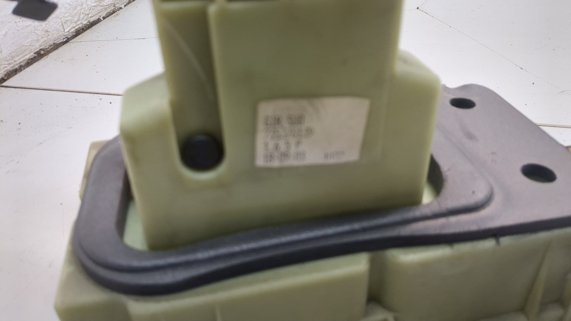 Кулиса МКПП / АКПП