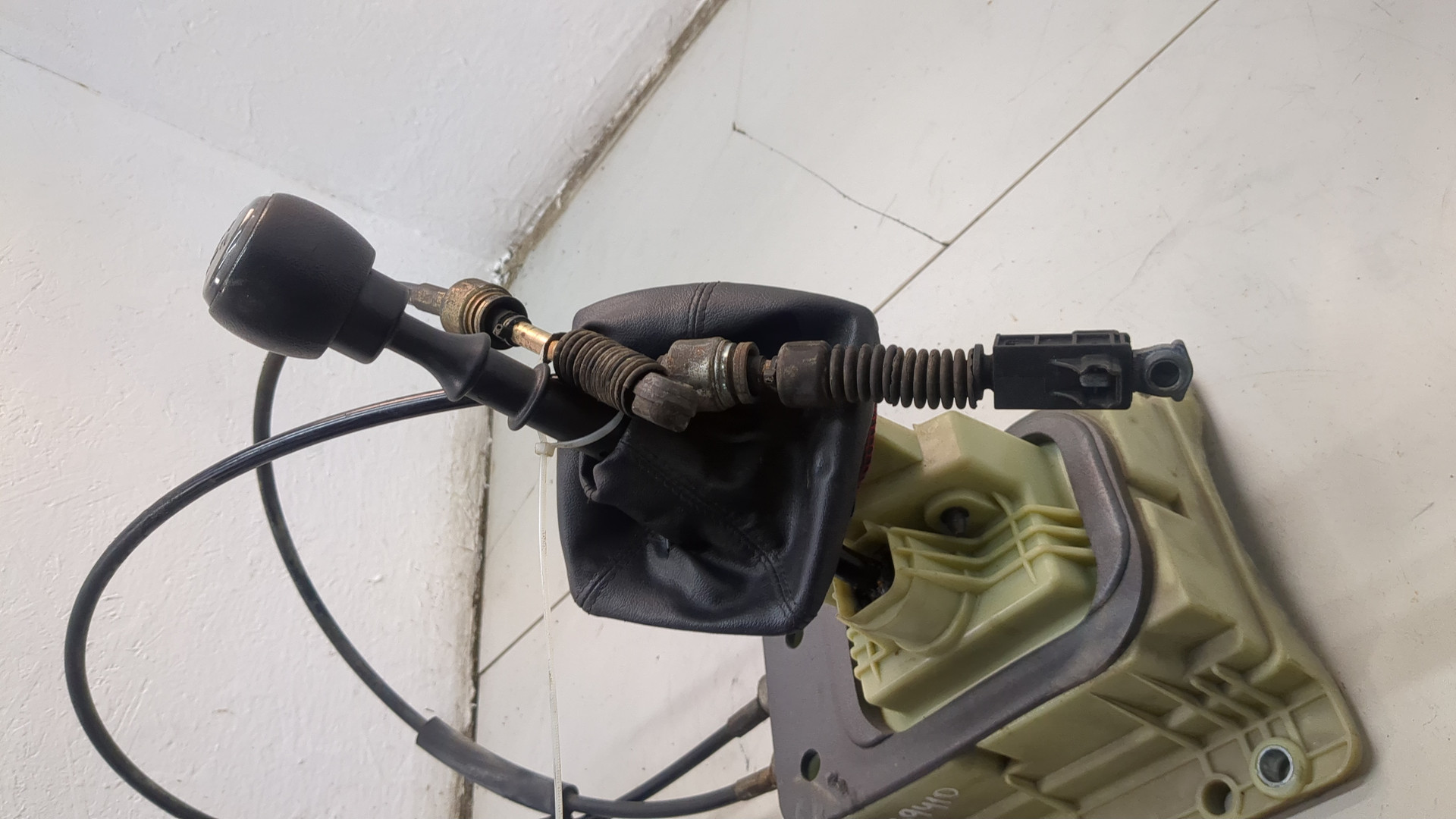 Кулиса МКПП / АКПП