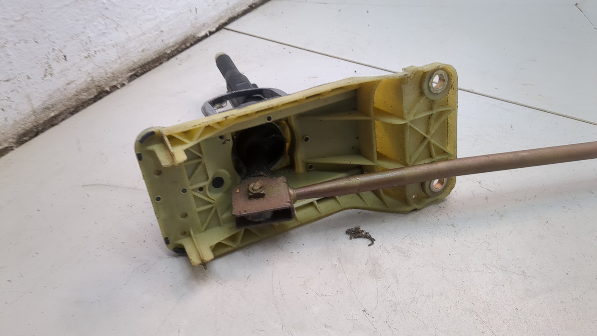 Кулиса МКПП / АКПП