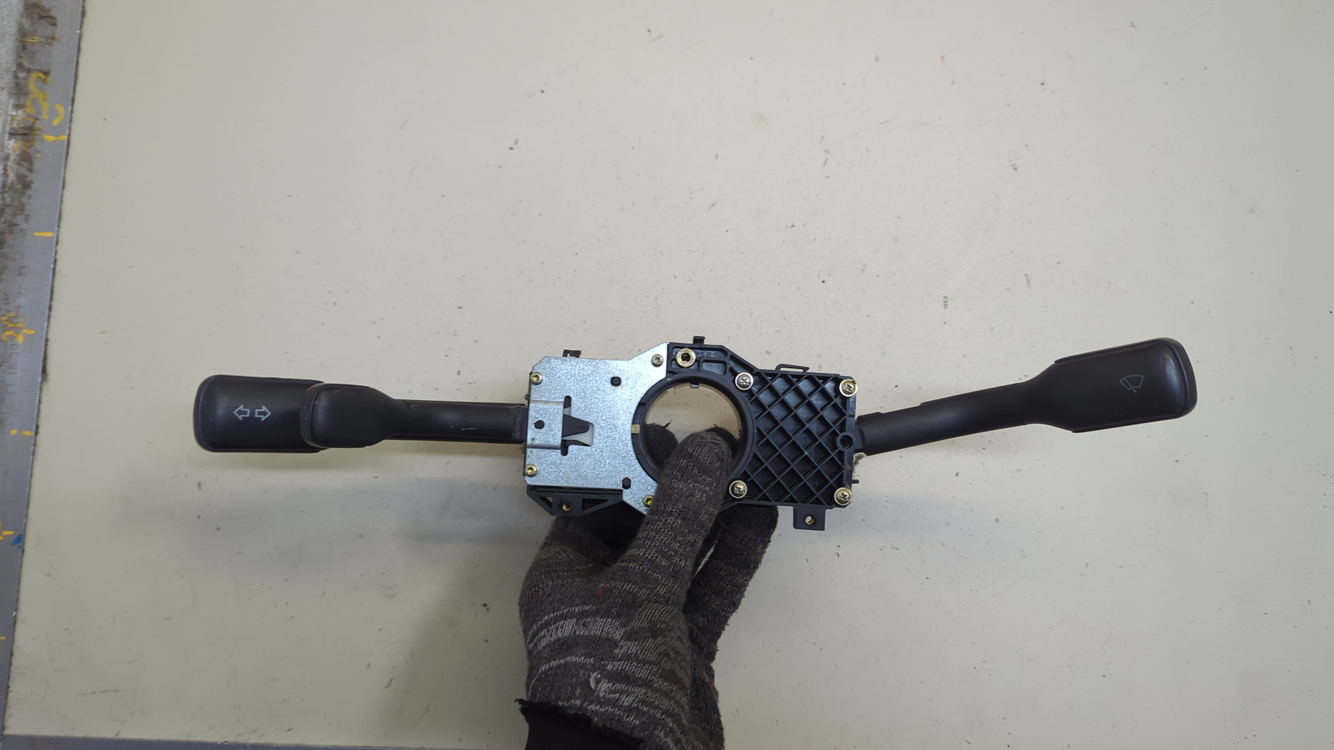 Переключатель подрулевой