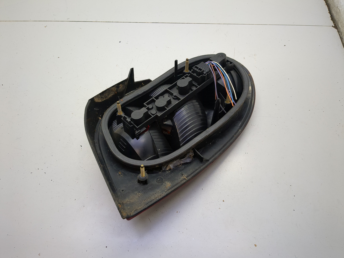 Фонарь задний правый