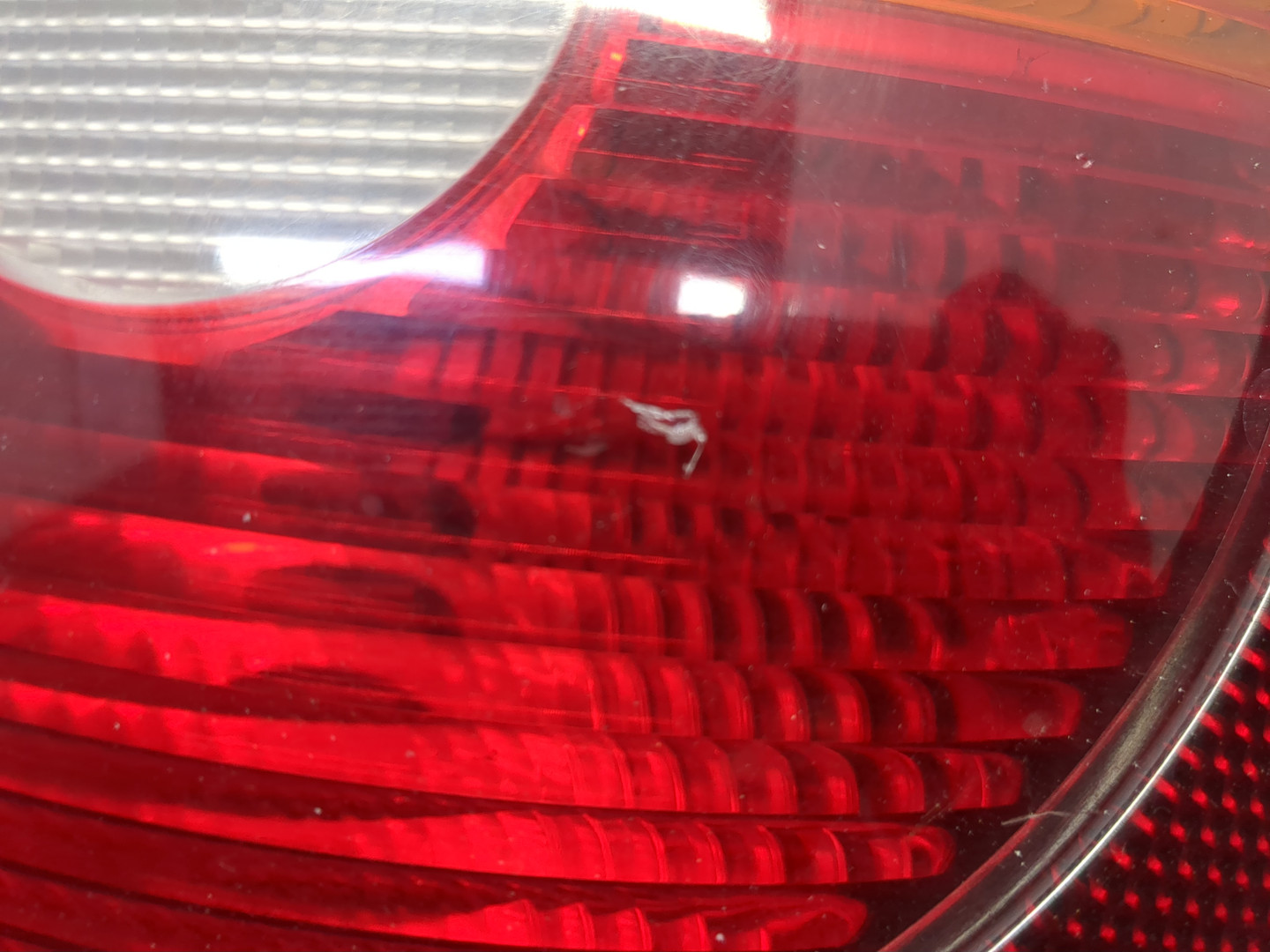 Фонарь задний правый