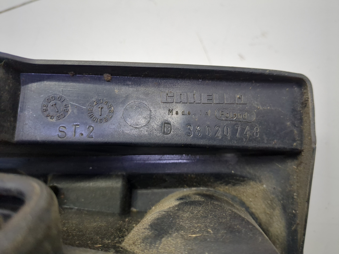 Фонарь задний правый