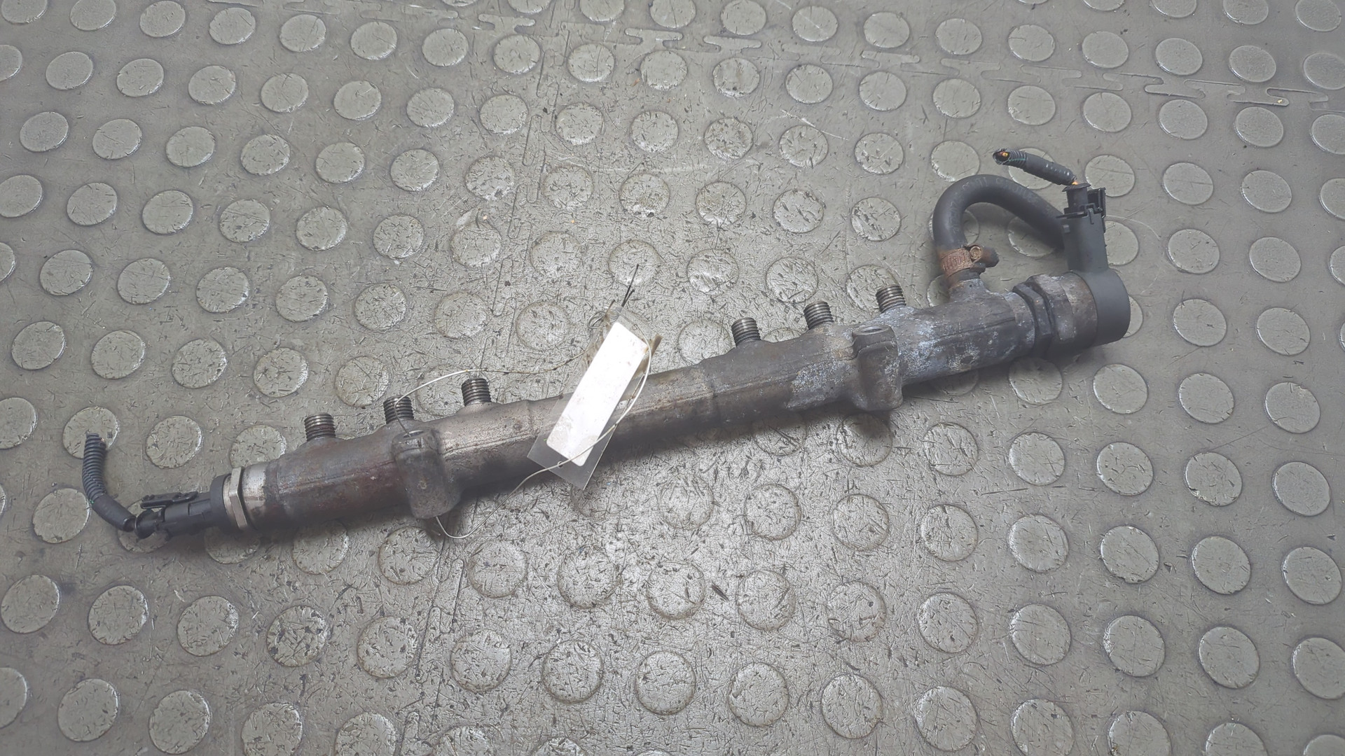 Рейка топливная (рампа)